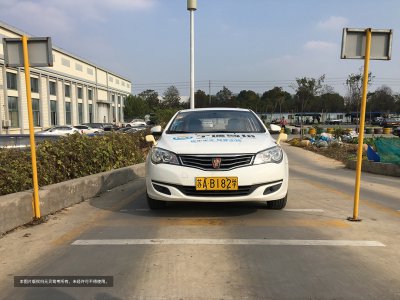 科目三直线行驶修方向技巧  抓着方向盘不动必挂