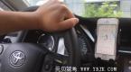 开网约车被扣12分 租车公司给过期牌照 男子:他们没帮我安装