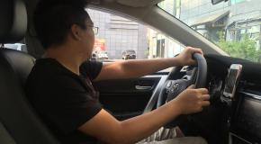 女司机每天跑滴滴12小时?背后的原因很现实!